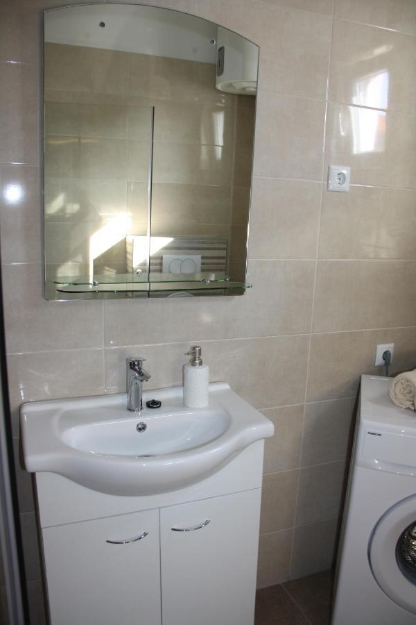 Lea Apartment Sibenik Exterior photo