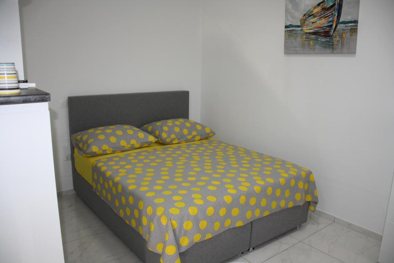Lea Apartment Sibenik Exterior photo