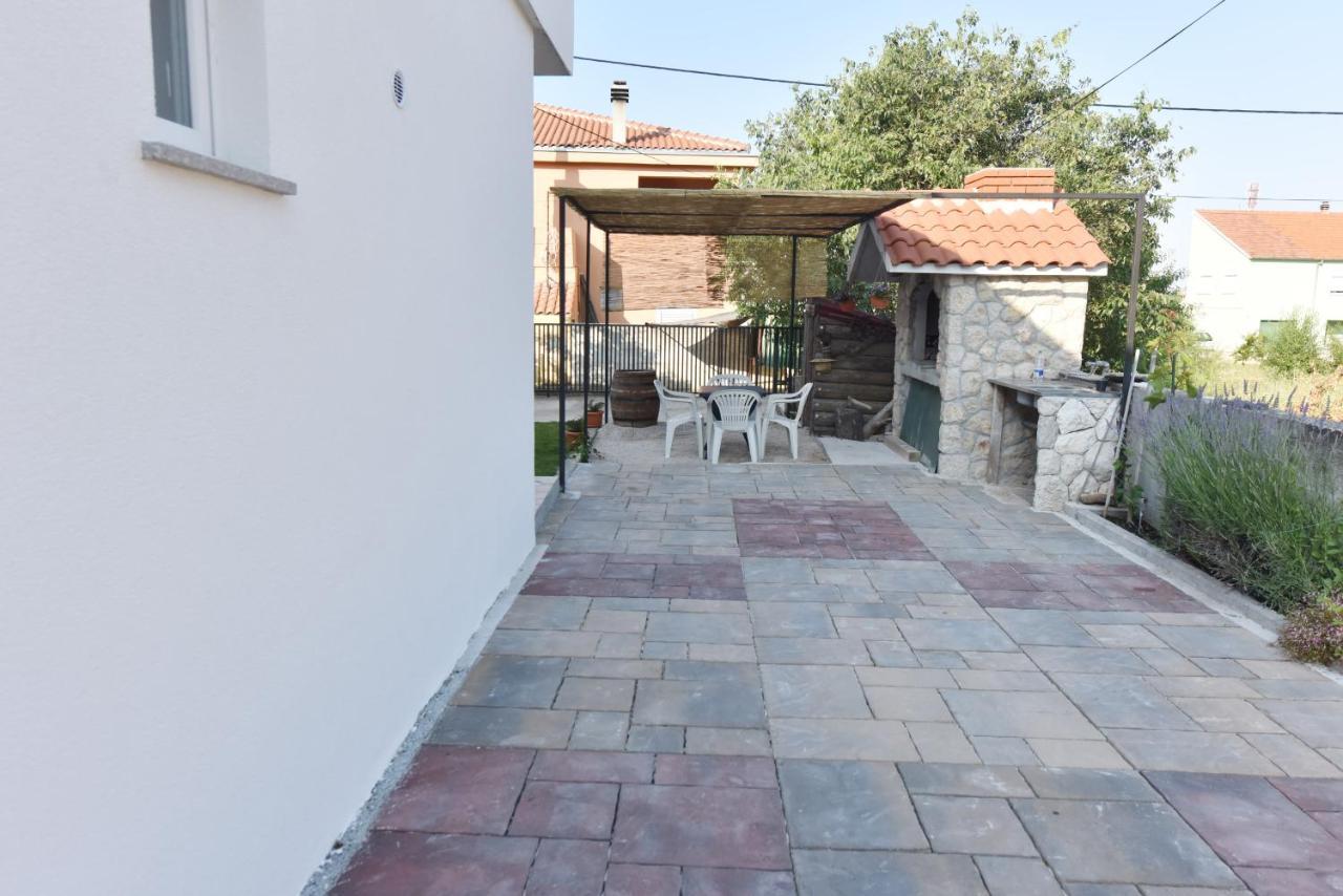 Lea Apartment Sibenik Exterior photo