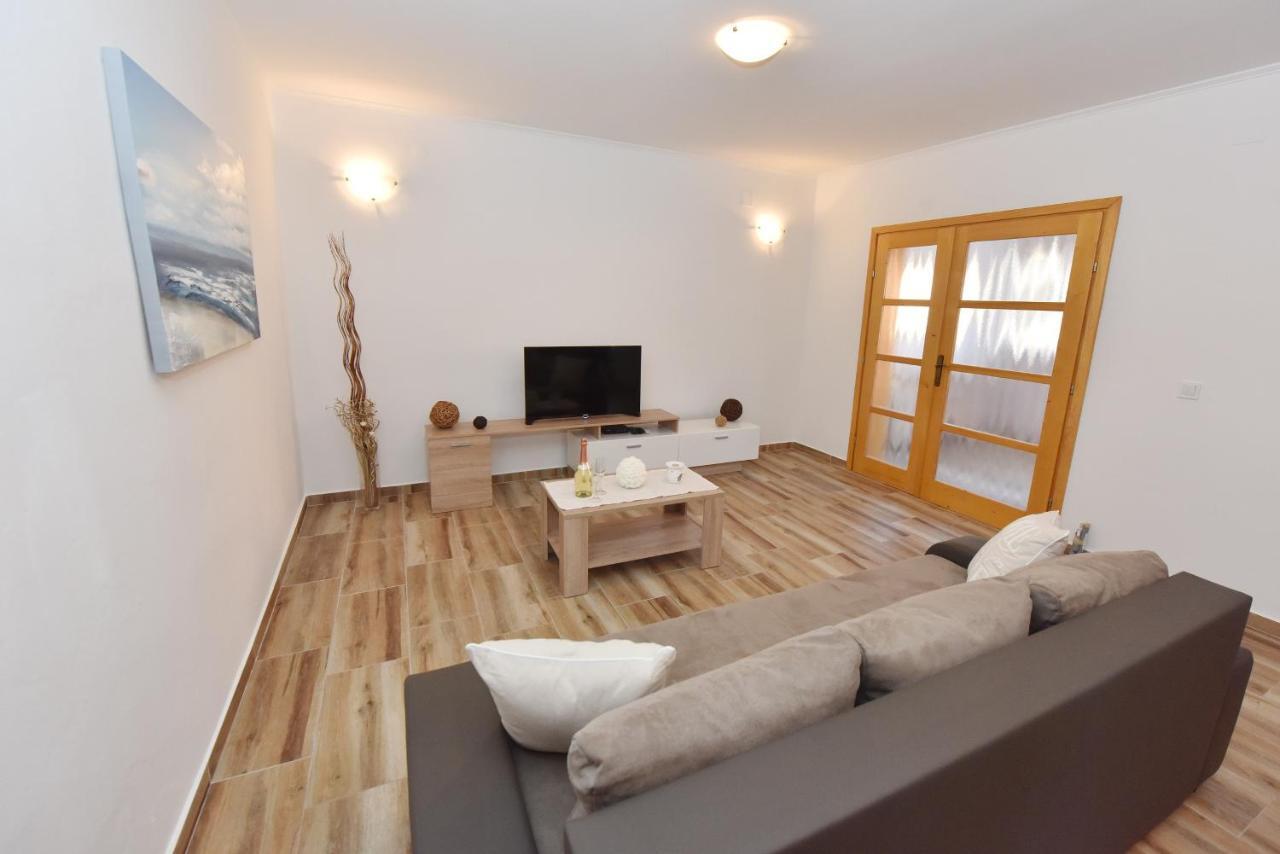 Lea Apartment Sibenik Exterior photo